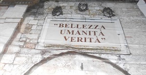Targa bellezza umanit verita